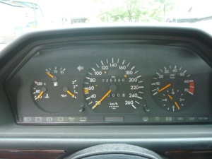1993 mercedes w124 24,000km