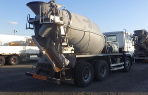 1996 nissan diesel ud big thumb cw 62 cw62ahn 17,000cc concrete mixer truck for sale in japan 